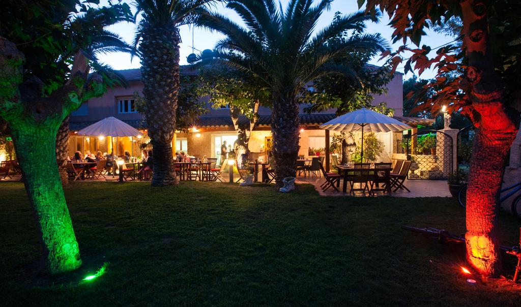 Camping Resort Les Champs Blancs Agde Exterior foto